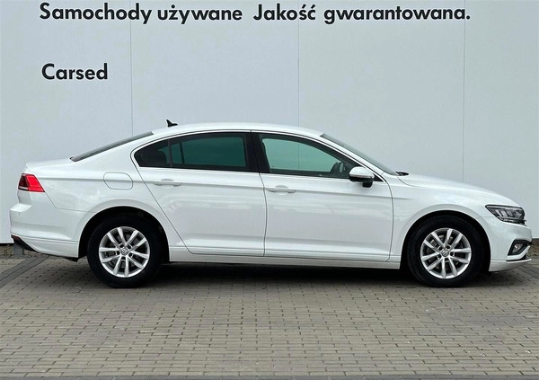 Volkswagen Passat cena 79900 przebieg: 136263, rok produkcji 2019 z Kowalewo Pomorskie małe 562